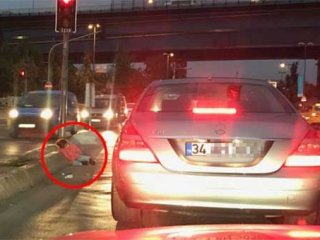 Doktor gördükleri karşısında duyarsız kalamadı