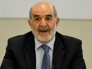 Ne yapar anne ambulansı görünce?