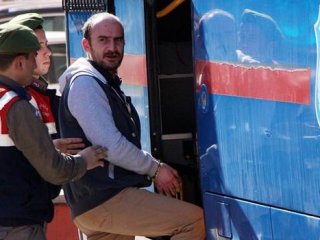 Rüyasında aldatıldığını gördü, bıçakladı!