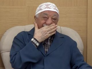 Gülen darbeyi Akıncı'dan izlemiş