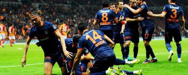 Galatasaray Arena'da yıkıldı!