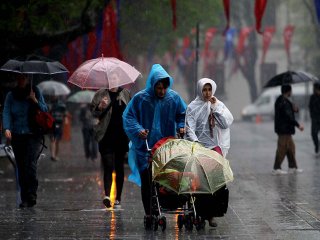 Valilik açıkladı! Okullar bugün tatil edildi