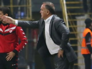 Dick Advocaat'tan derbi yorumu