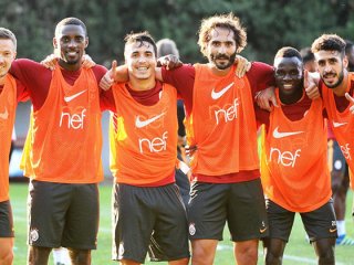 G.Saraylı yıldız kendine kulüp arıyor!