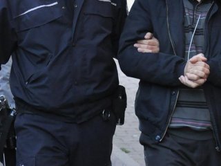 Firari emniyet müdürü yakalandı