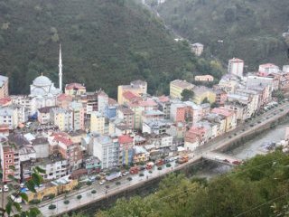 18 bin Yağlıdereli Türk oy kullandı