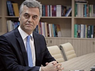 FETÖ'den aranan Profesör yakalandı!