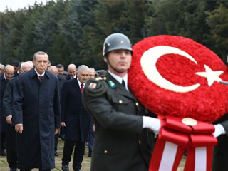 Devlet erkanı 10 Kasım için Anıtkabir'de