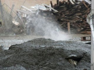 Su ararken doğal gaz buldular!