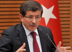 Davutoğlu dünyaya Üsküdar'dan seslendi