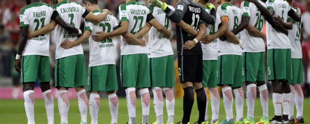 Werder Bremen'in kupaları çalındı!