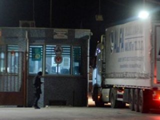 Öncüpınar sınır kapısı açıldı