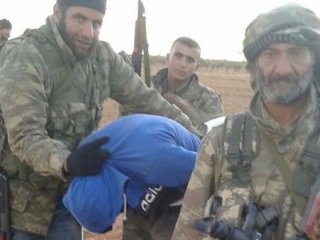 El Bab'da PYD'li üç terörist esir alındı