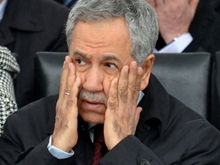 Bülent Arınç acı haberi duyunca yıkıldı