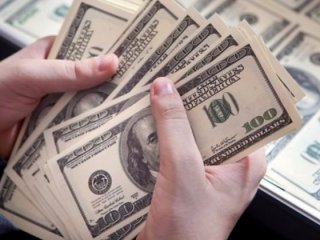 Dolardan tarihi rekor