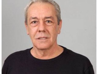 Ünlü sanatçı hayatını kaybetti