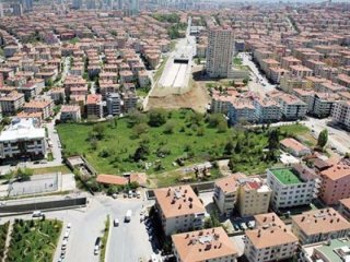 1071 Malazgirt Bulvarı'ndaki gecekondu kaldırıldı