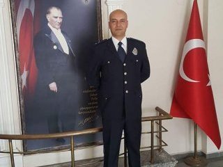 700 askeri durduran komisere terfi