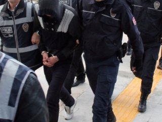 11 ilde eş zamanlı FETÖ operasyonu