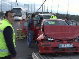 İstanbul'da zincirleme kaza! Trafik tamamen durdu