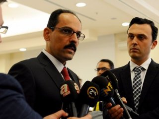 İbrahim Kalın’dan CENTCOM'un PYD desteğine cevap!