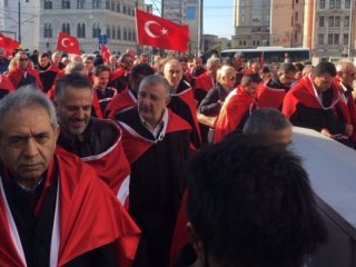 İstanbul'da teröre lanet yürüyüşü