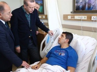Cumhurbaşkanı Erdoğan yaralıları ziyaret etti