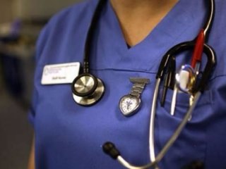 Polisleri tedavi eden hemşire öyle bir mesaj paylaştı ki..