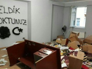 Polisten HDP'ye mesaj