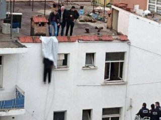 Antalya'da intihar eden kişiyi görenler şoke oldu!