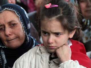 Adana'da şehitler için tören