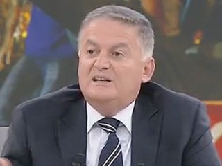 Emekli Albay Zeki Üçok'tan darbe uyarısı