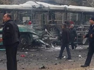 Kayseri'de Erciyes Üniversitesi kampüsü önünde patlama!