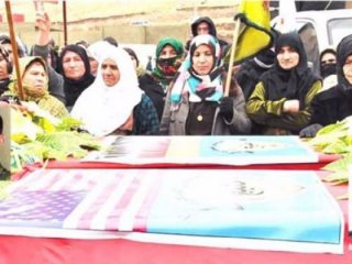 Lejyoner YPG'lilere cenaze töreni!