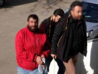 Sosyal medya sapığı yakalandı!