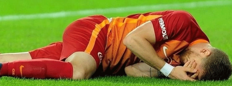 Galatasaray'da yıldız isim sezonu kapattı