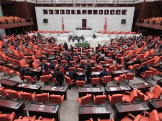 Meclis’te anayasa mesaisi başlıyor