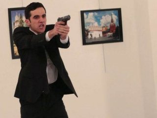 Rus Büyükelçi'yi öldüren Mevlüt Mert Altıntaş neden sağ yakalanmadı?