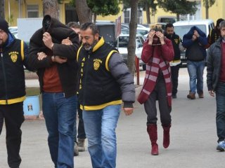 Sevgilisine fuhuş yaptırıyormuş