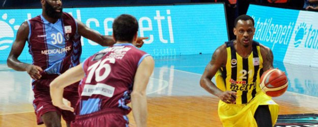 Fenerbahçe Trabzonspor'u ezdi geçti