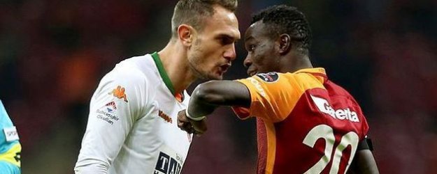 Rakibine iki kroşe sallayan Bruma ucuz kurtuldu