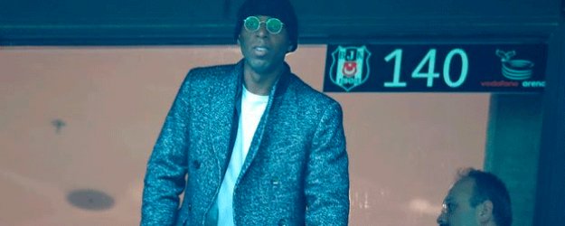 Beşiktaş, Ryan Babel'i resmen kadrosuna kattı