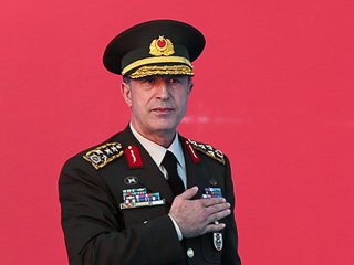 Meclis Darbe Komisyonu Akar'a 10 soru gönderdi