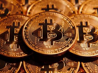Bitcoin 3 yılın zirvesine yerleşti