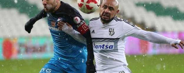 Bursaspor, 10 kişi Aydınspor'u yenemedi