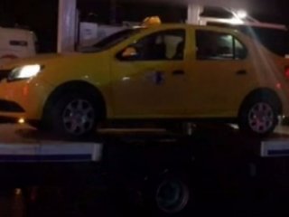 Şüpheli taksi emniyete götürüldü