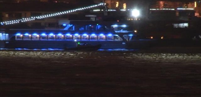 Saldırıdan kurtulmak için denize atladılar