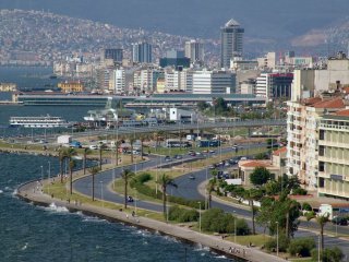 İzmir'de 43 bin bina yıkılacak