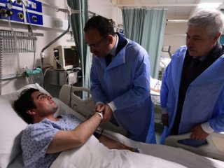 Bakan Bozdağ’dan yaralılara ziyaret