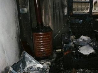 3 yaşındaki çocuk yanarak can verdi